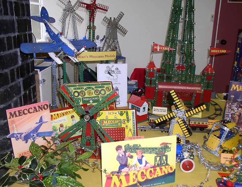 Christmas display ~03